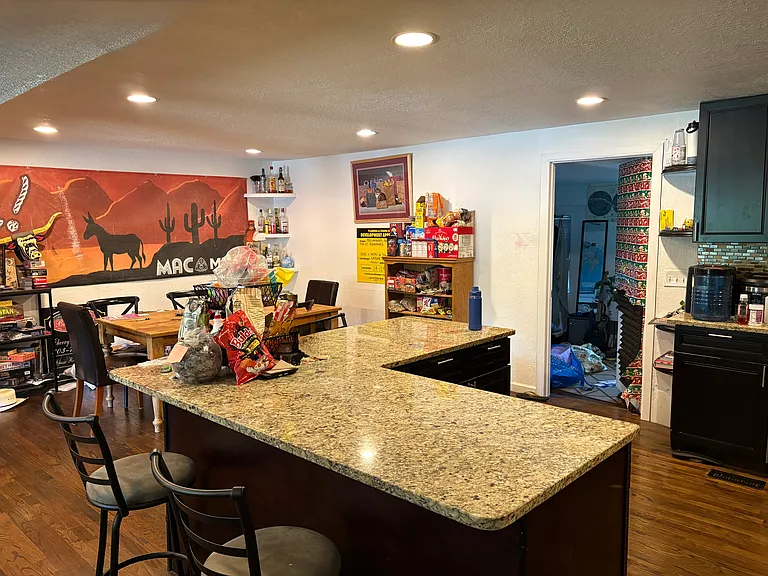 13820 W 7th Ave — Photo 5