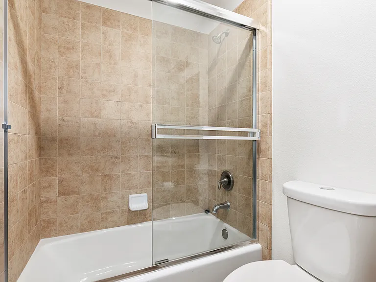225 Old County Rd #225 — Photo 34