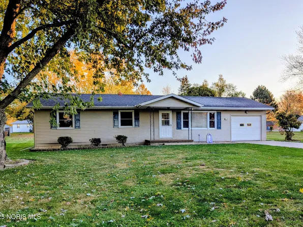 605 Wood Dr, Montpelier, OH 43543