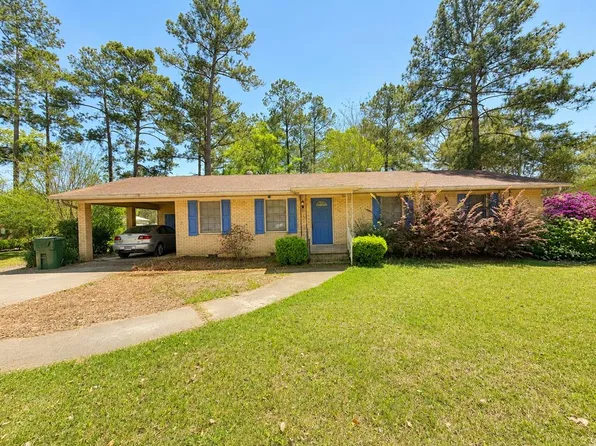 1504 Valwood Ave, Thomasville, GA 31792