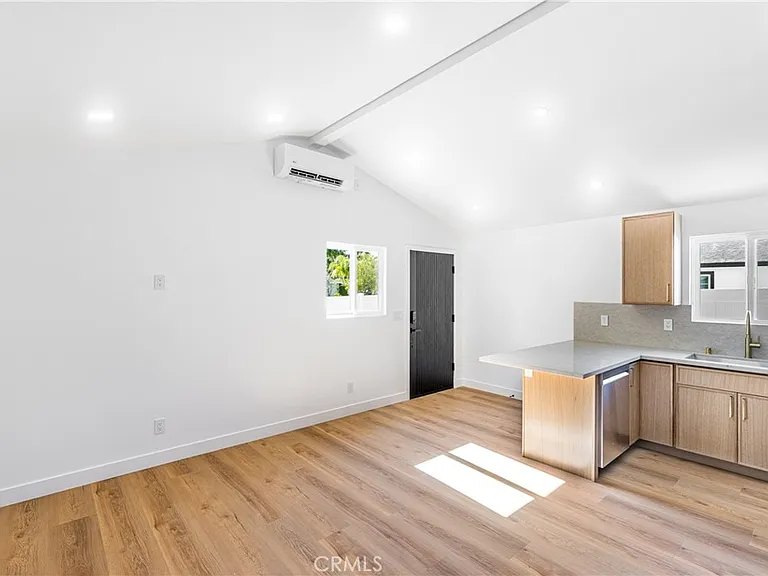 23021 Covello St — Photo 5