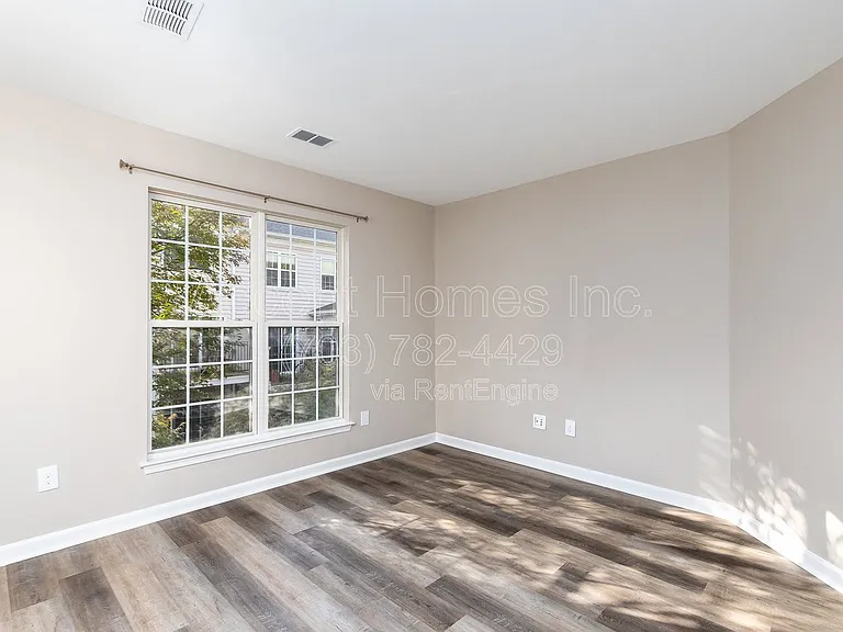 1581 Leeds Castle Dr #201 — Photo 9