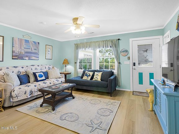 3rd image of 6815 Canal Drive