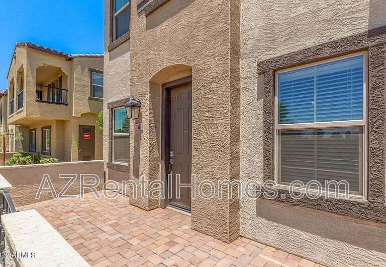 155 N Lakeview Blvd #136 — Photo 3