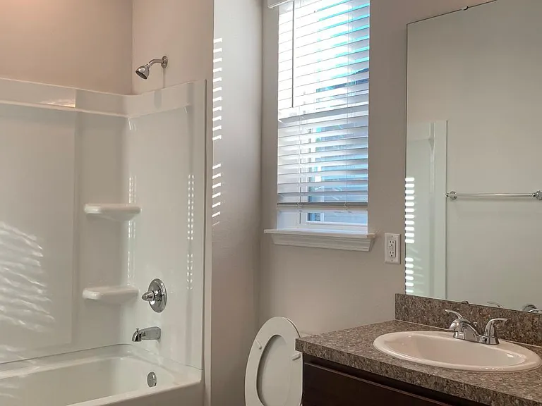 11560 Admirals Cove Dr — Photo 11
