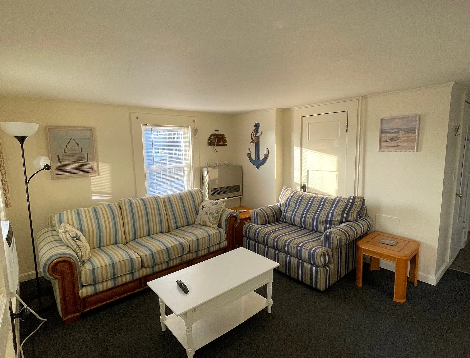 2 bed, 750 sqft, $1,900 — Photo 2