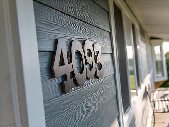 5th image of 4093 Rushton Dr