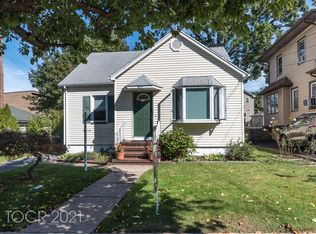 425 Columbia Blvd, Wood Ridge, NJ 07075