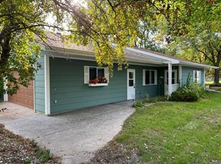 916 E 4th St, Litchfield, MN 55355