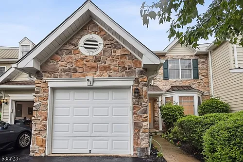 91 Patriot Hill Dr Photo 1