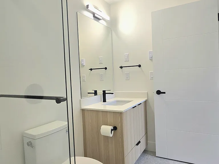 20769 Fraser Hwy #332 — Photo 15