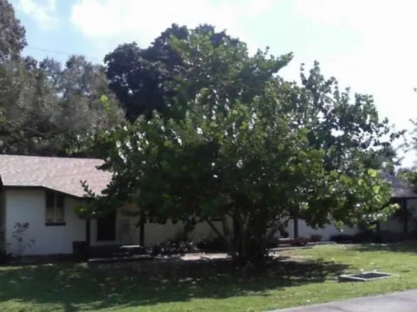 102 3rd St, Fort Myers, FL 33907