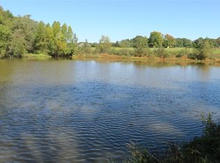 6566 E Harmony Rd, Atoka, OK 74525