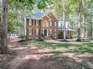 2711 Valley Springs Rd, Powhatan, VA 23139