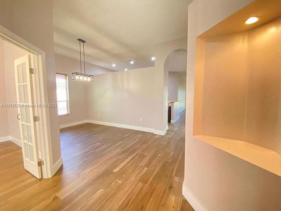5th image of 1301 NW 144th Ave #1