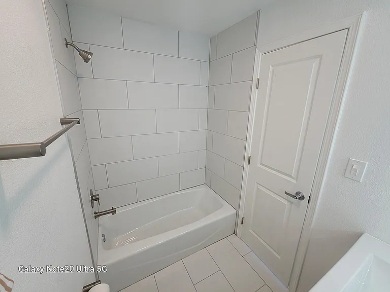 6509 Morrill Rd — Photo 7