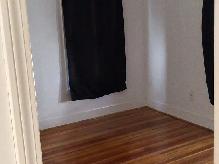 12 Everett St #2 — Photo 2
