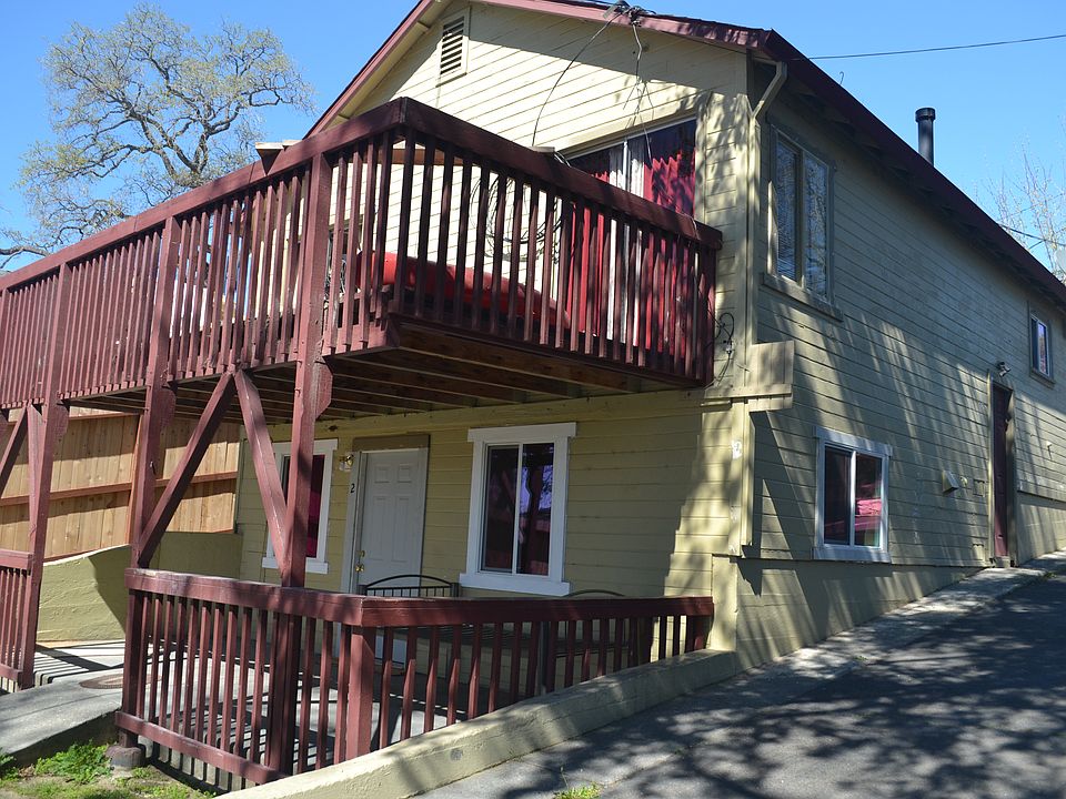 2nd image of 13855 Lakeshore Dr