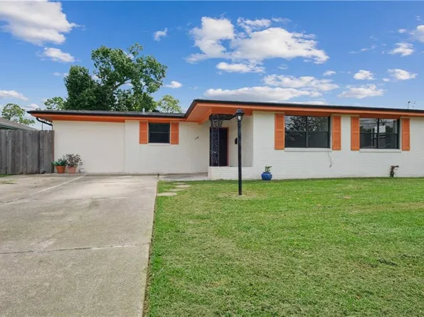1718 Kabel Dr, New Orleans, LA 70131