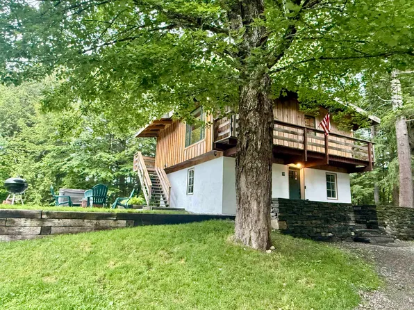 58 Stone Hollow Road, Londonderry, VT 05148