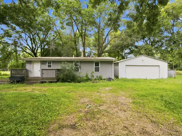 28324 S Fir Ln, Wilmington, IL 60481