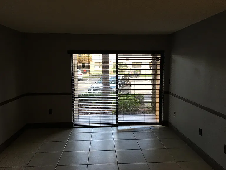 7215 NW 179th St #103 — Photo 3
