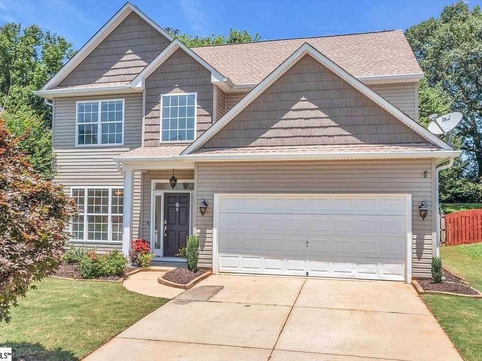 1st image of 402 Grafton Ct