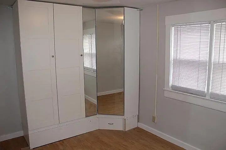 425 N Athenian St — Photo 12