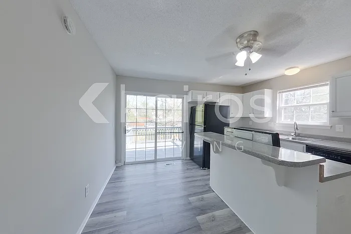 4415 The Paseo Blvd — Photo 14