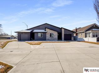 1307 Grant St #1, Blair, NE 68008