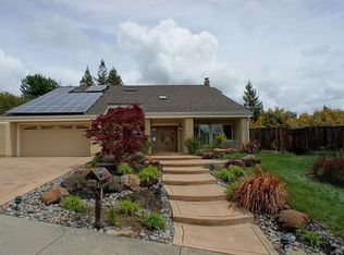 25 Tyson Ct, Danville, CA 94526