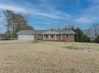 772 Garner Rd SW, Lilburn, GA 30047