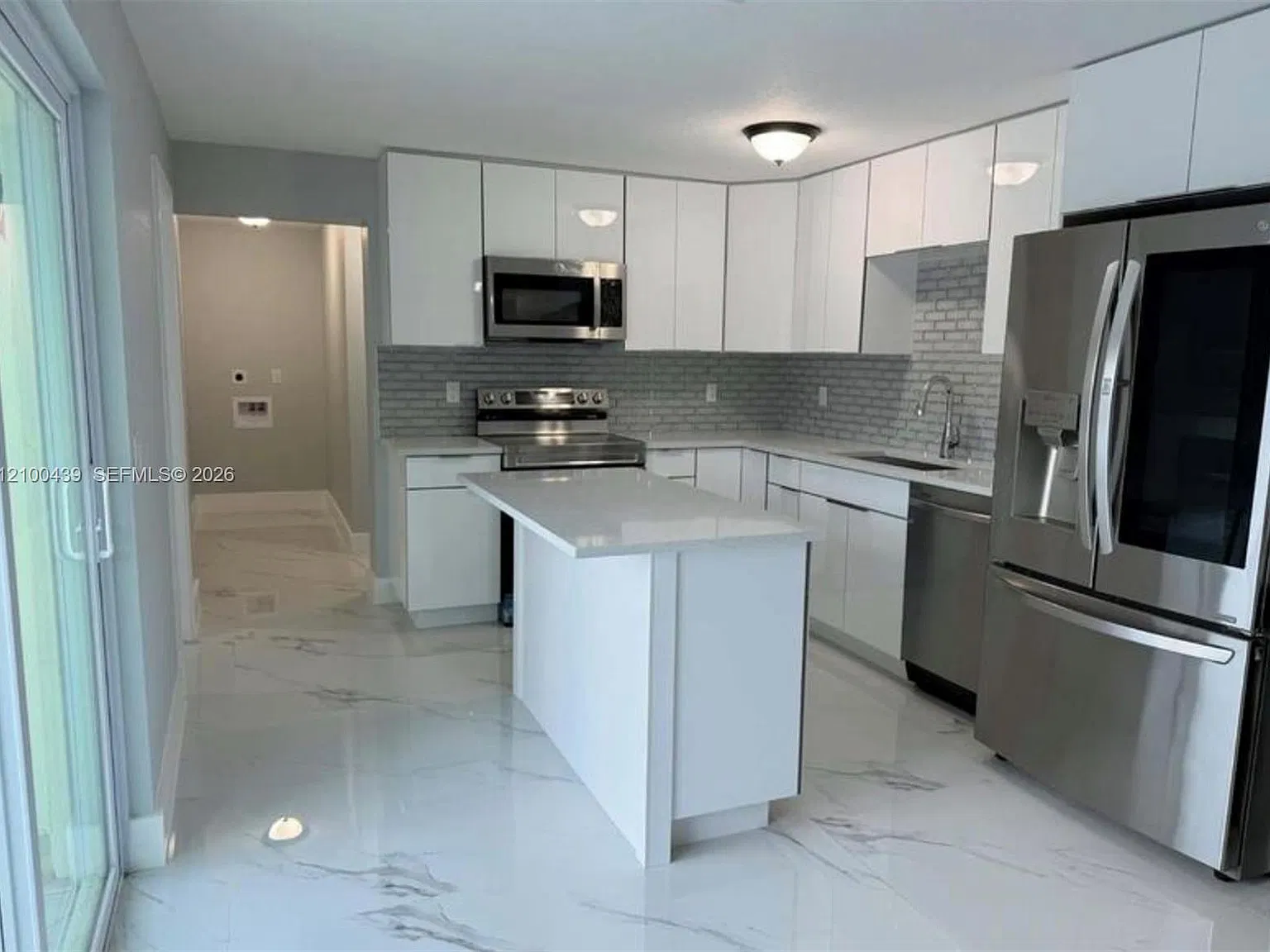Palm Beach Square Unit 5 — Photo 4