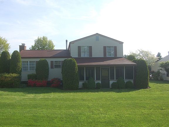 4th image of 675 Cardinal Dr