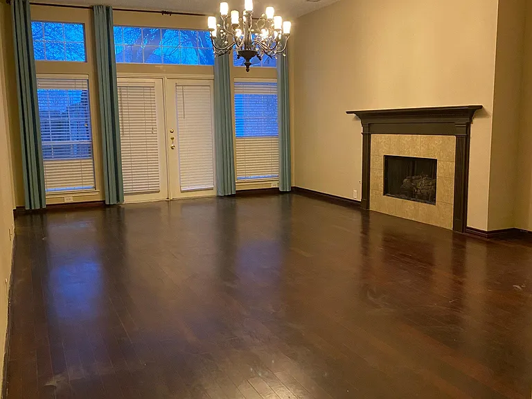 8928 Clear Sky Dr — Photo 2