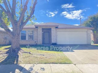 4221 Hunter Creek Ct, Fort Worth, TX 76123