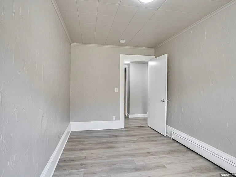 536 Algoma Blvd — Photo 13