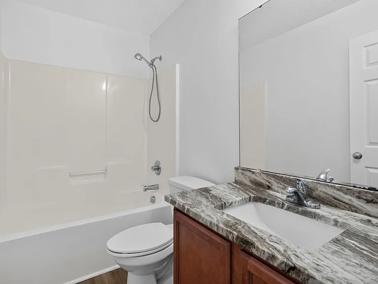 20 Kimpton Dr — Photo 22
