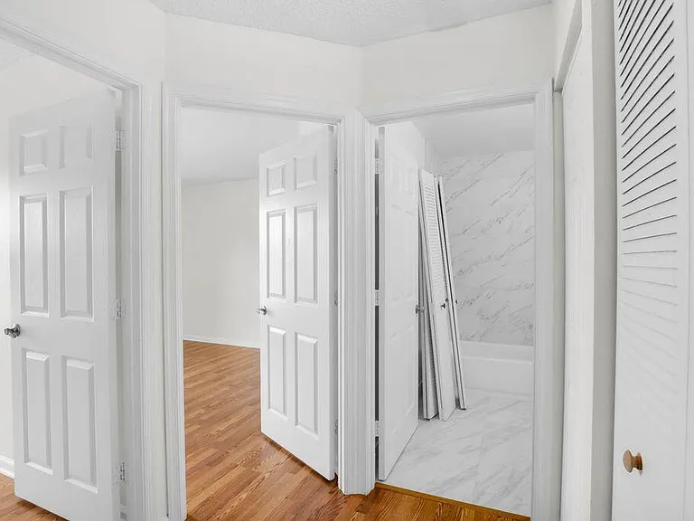 3300 Jaywood Ter #2160 — Photo 19