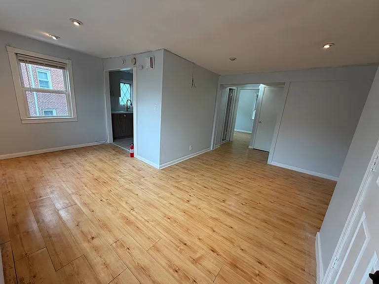 632 Cora Pl #1 — Photo 2