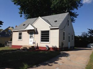 1931 Nortonia Ave, Saint Paul, MN 55119