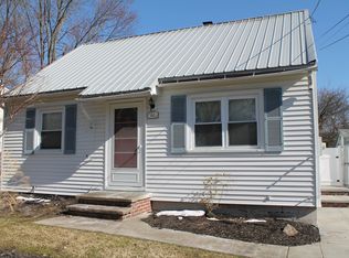 110 Parker Ave, Liverpool, NY