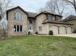 346 Timber Ridge Dr, Bartlett, IL 60103