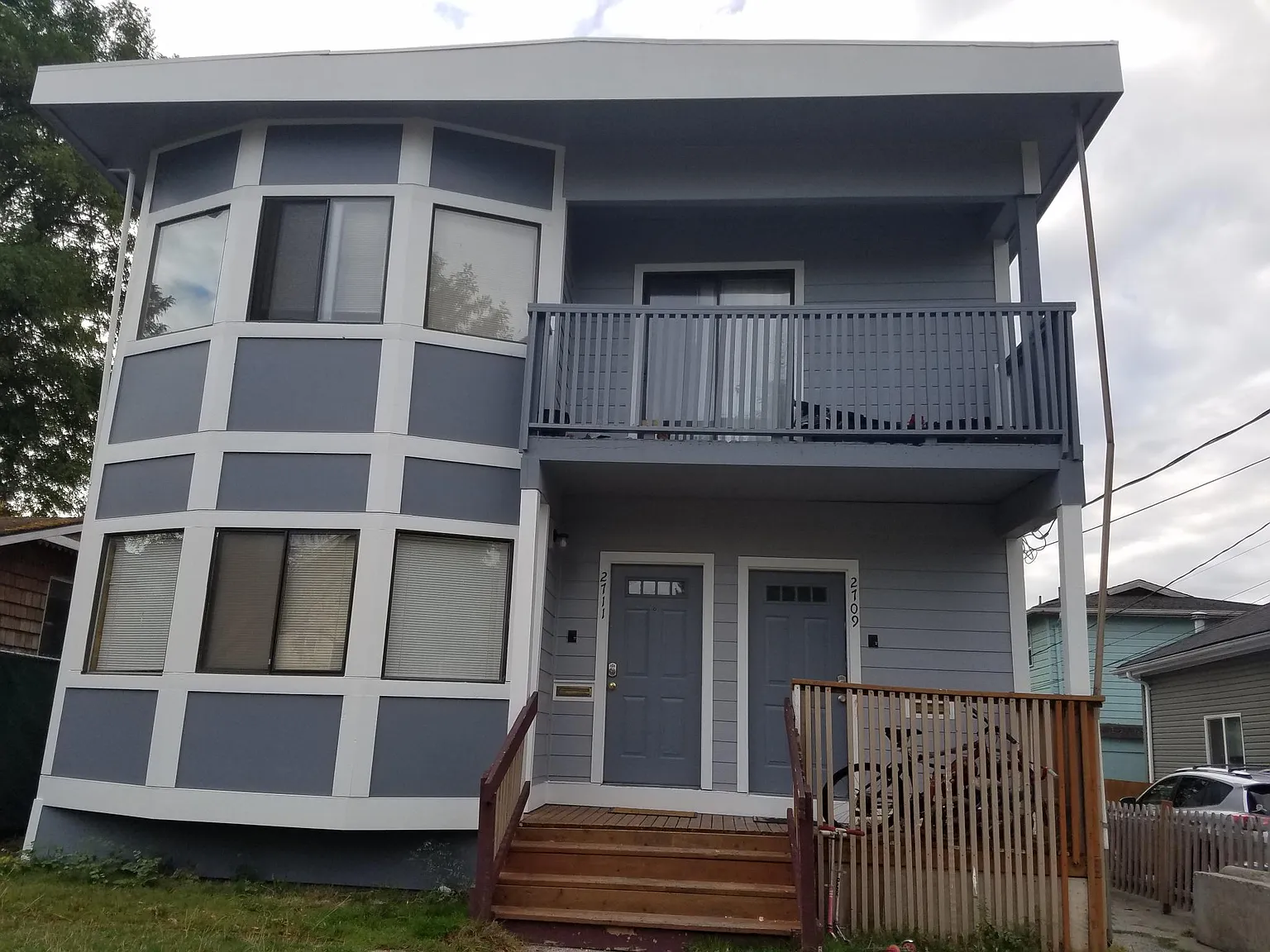 3 bed, 1000 sqft, $2,500 — Photo 1