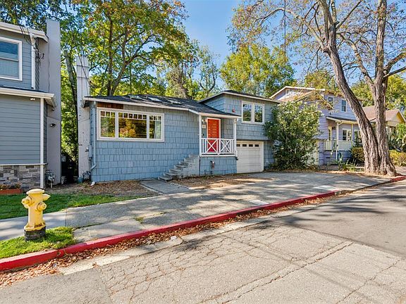 3rd image of 33 Brookdale Avenue