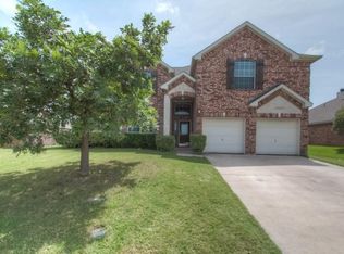 922 McAlpin Rd, Midlothian, TX 76065