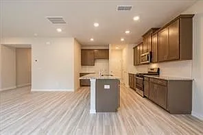 4192 Waratah Way — Photo 5