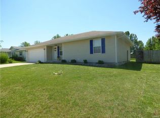 1134 Tyler Dr, Lebanon, MO 65536