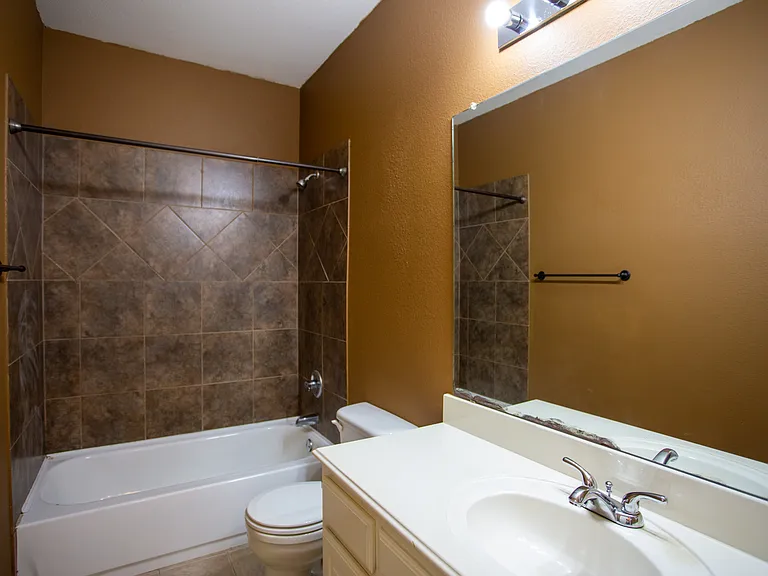 1108 Serendipity Cir — Photo 16