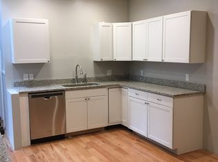 109 Lafayette Sq #2F, Haverhill, MA 01832